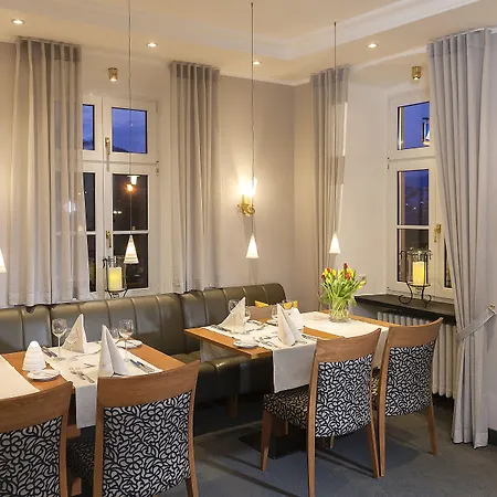 Boutique-hotel Moseltor Hotel 3*