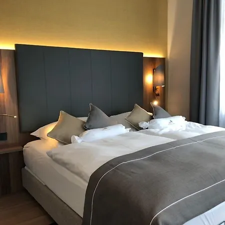 Hotel Boutique-hotel Moseltor 3*