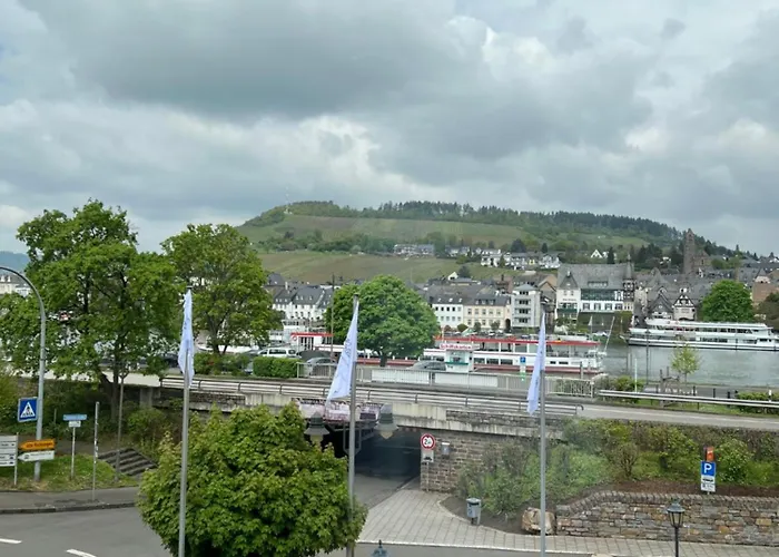 酒店 Boutique-hotel Moseltor 3*